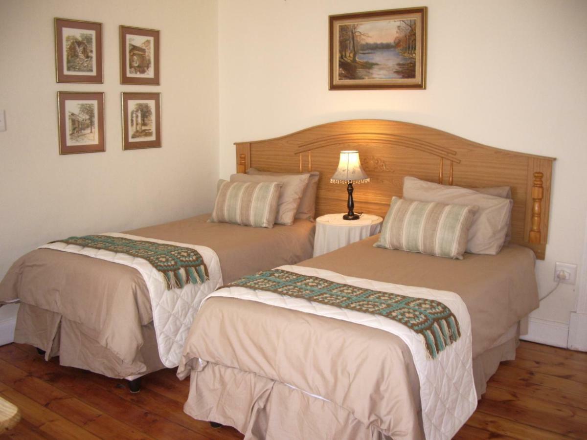 Dee'S Bnb Pretoria Luaran gambar