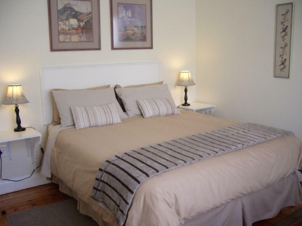 Dee'S Bnb Pretoria Luaran gambar